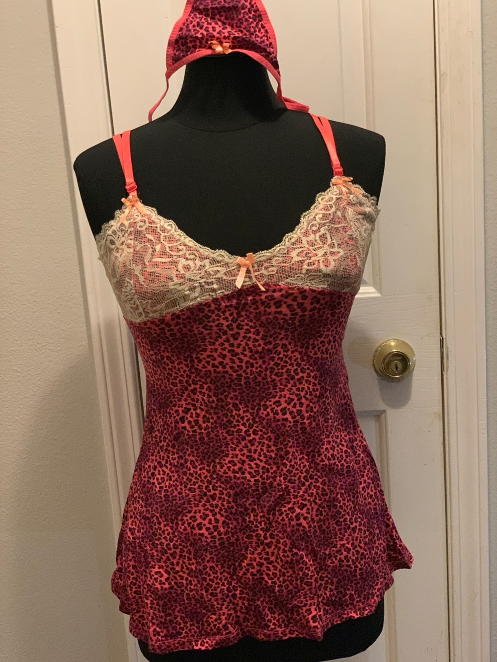Vintage Native Intimates Y2K Style Hot Pink Leopard Print Chemise